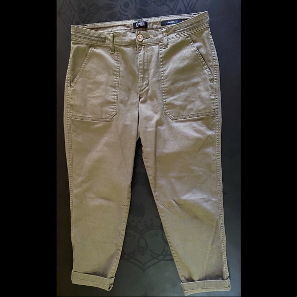 Khaki Green Cargo Pants—Jones New York - Picture 2 of 5
